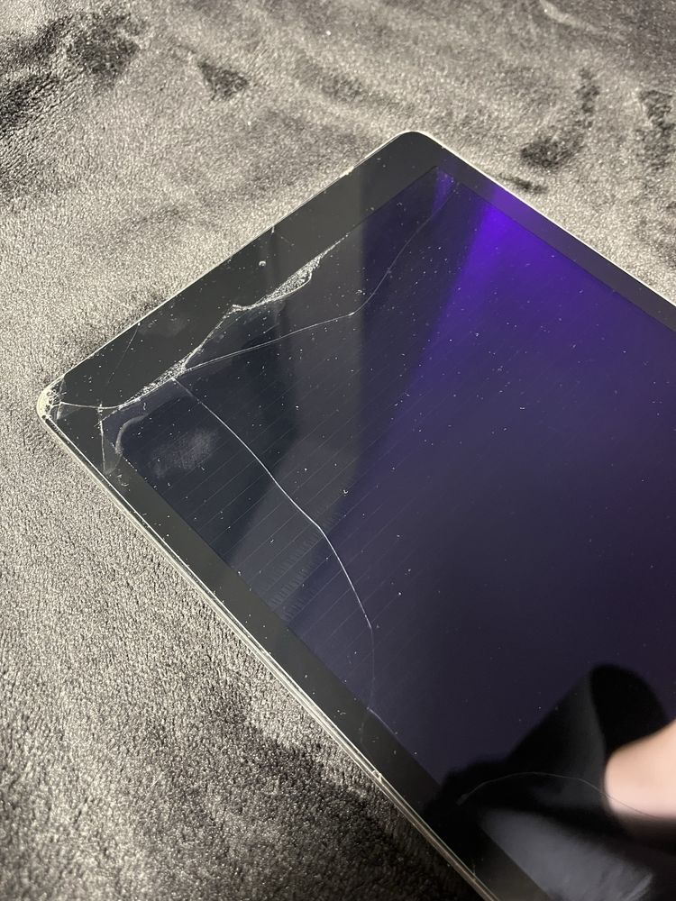 apple. Ipad 16gb