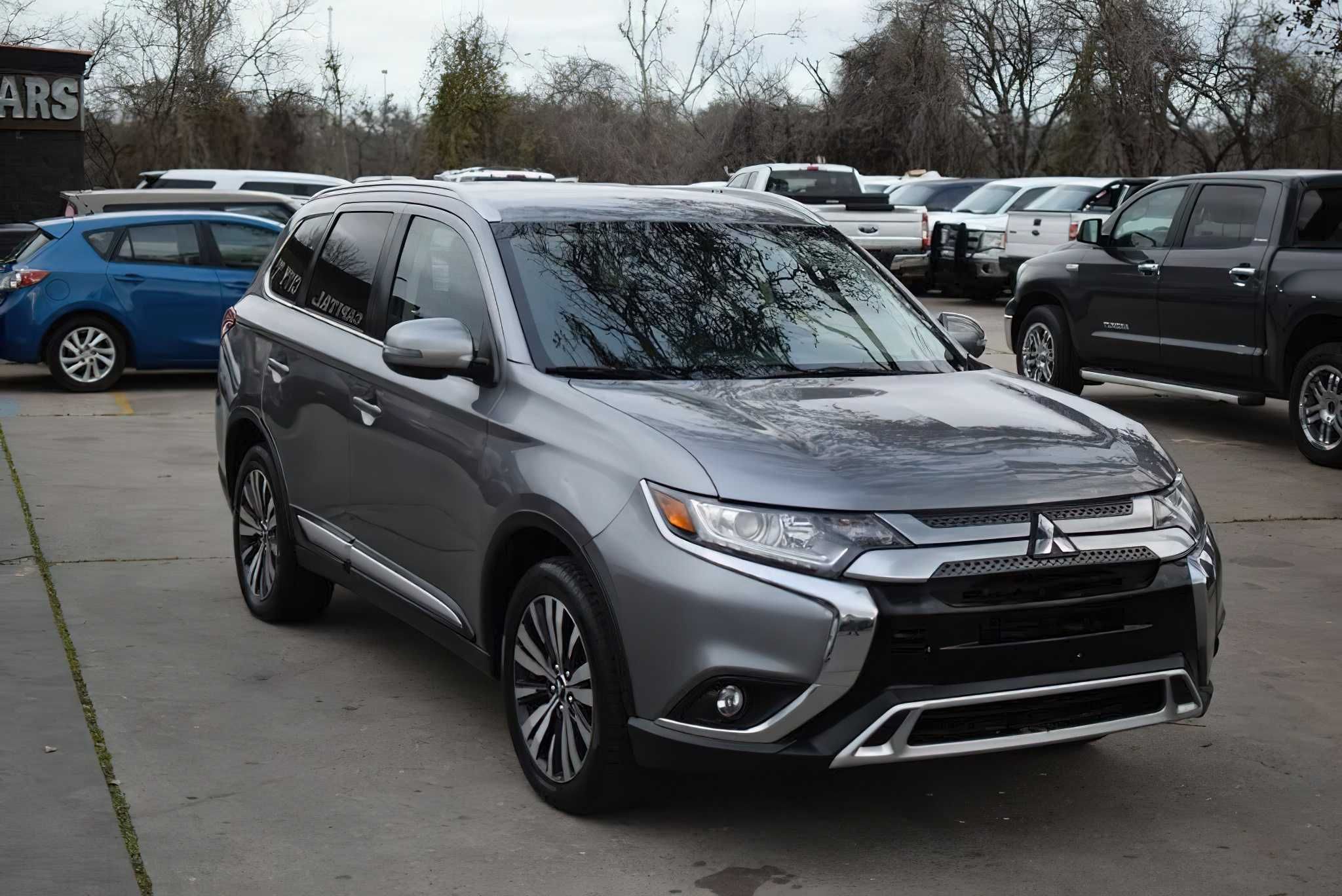 Mitsubishi Outlander 2019