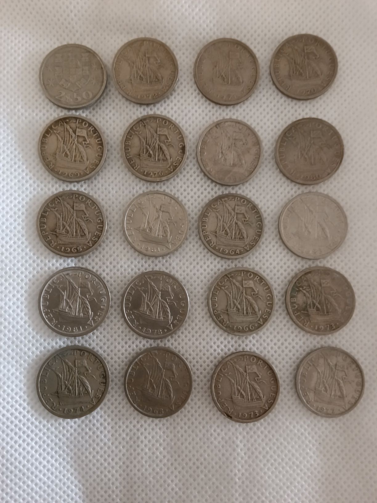 Moedas 2,50 escudos