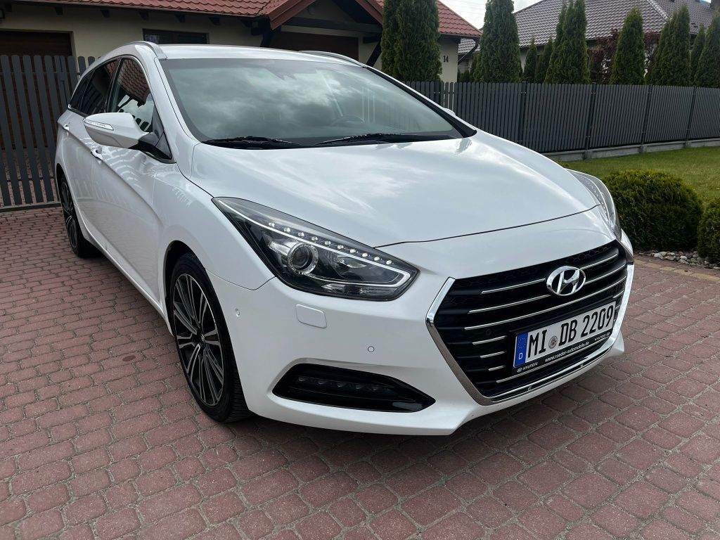 Hyundai i40 Kombi 1,7crdi141km automat