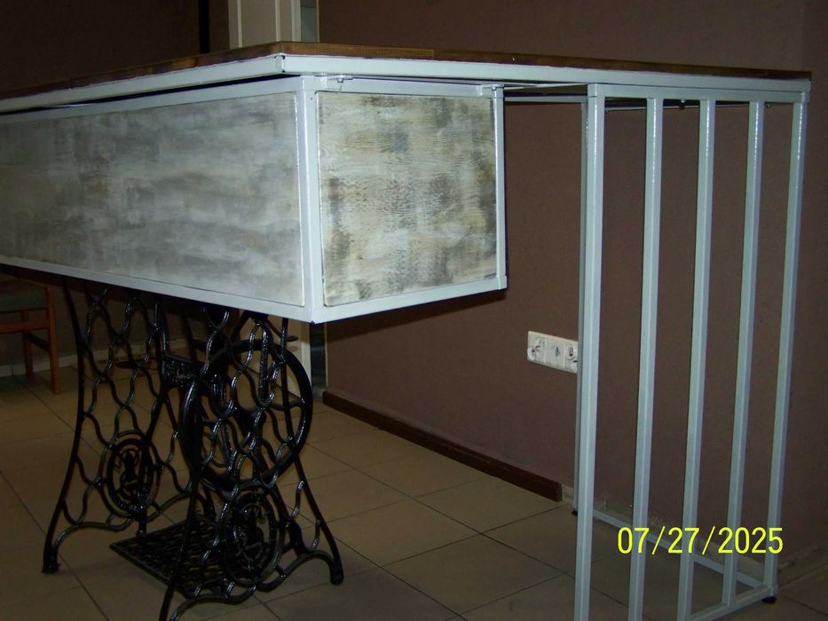 Lada narożna do sklepu, baru  lub innego lokalu ( biurko narożne)