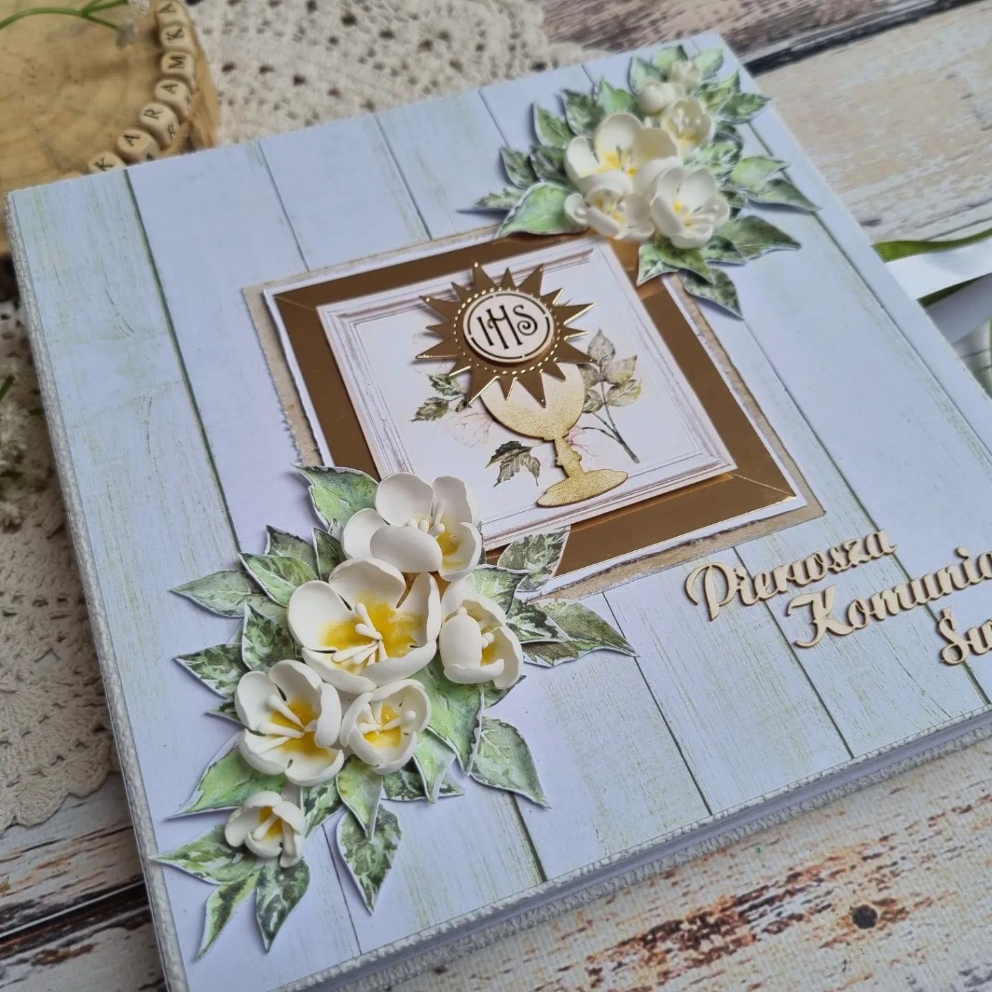 Album na zdjęcia komunijny, pamiątka komunijna