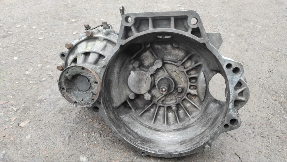 МКПП vw Golf 2,3 Vento 1.6-1.8