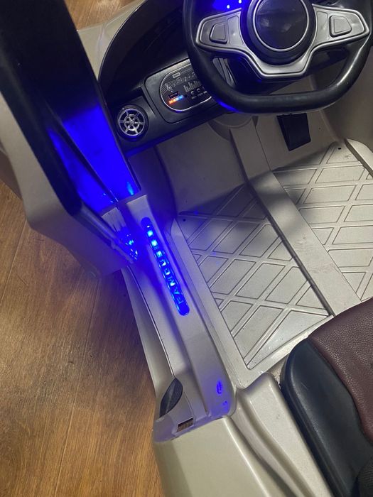 Детское авто на акумуляторе