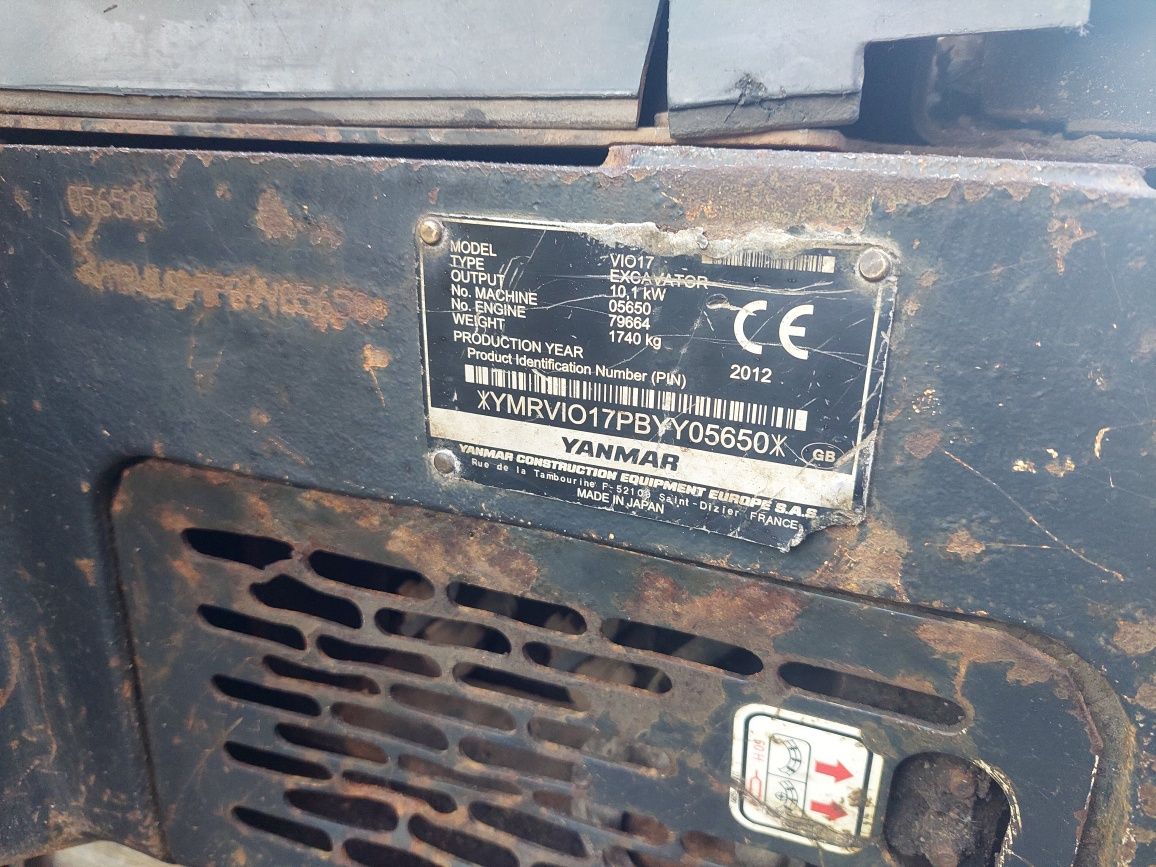Minikoparka Yanmar Vio 17 umowa, skarpówka hydrauliczna