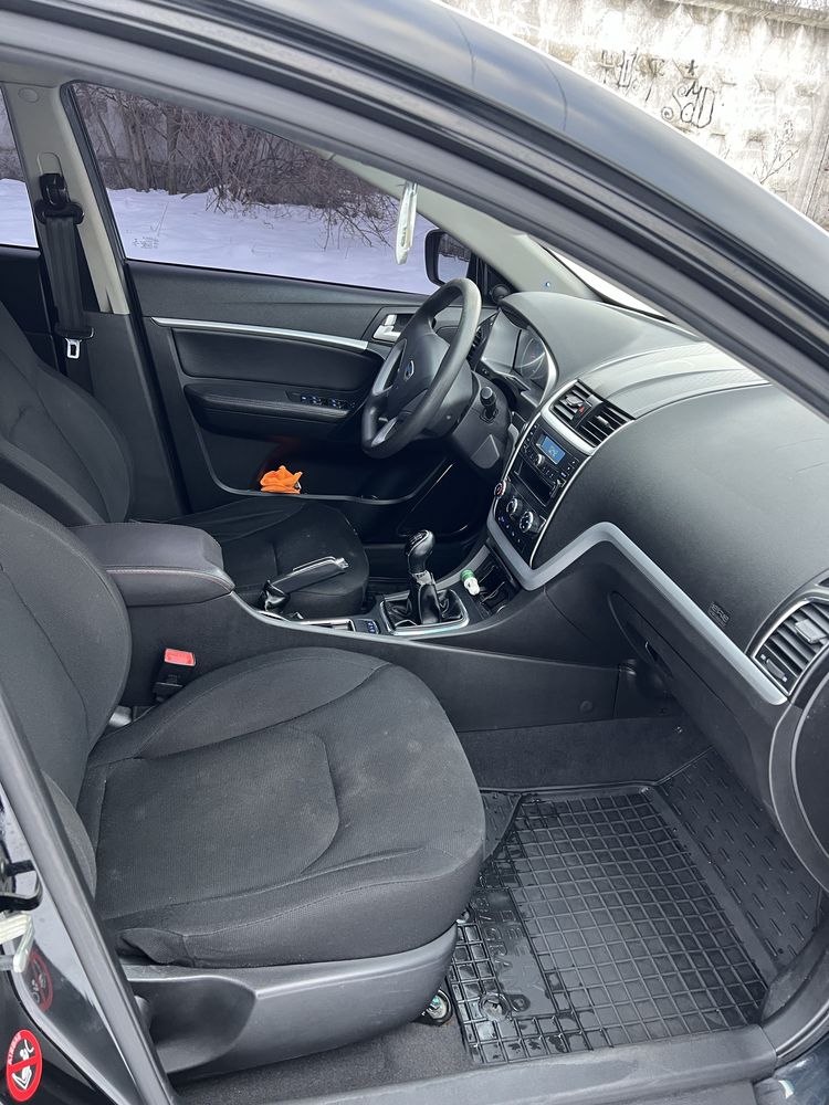 Geely Emgrand 7