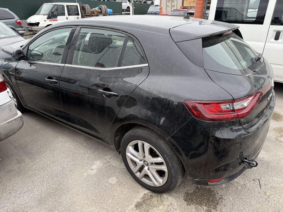 Renault megane IV (peças)