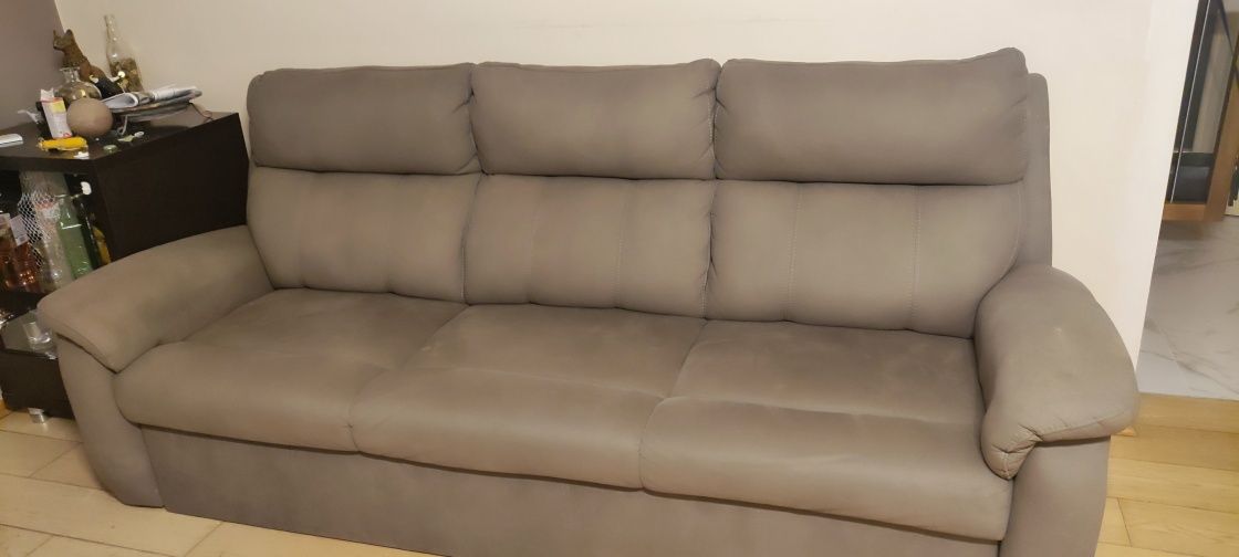 Sofa / kanapą z funkcją spania