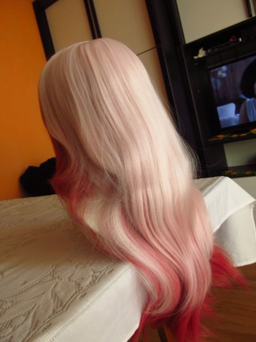 peruka różowa dwukolorowa ombre dwa kolory róż ciemny długa