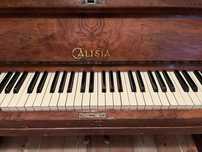 Pianino Calisia antyczne 1950/1960