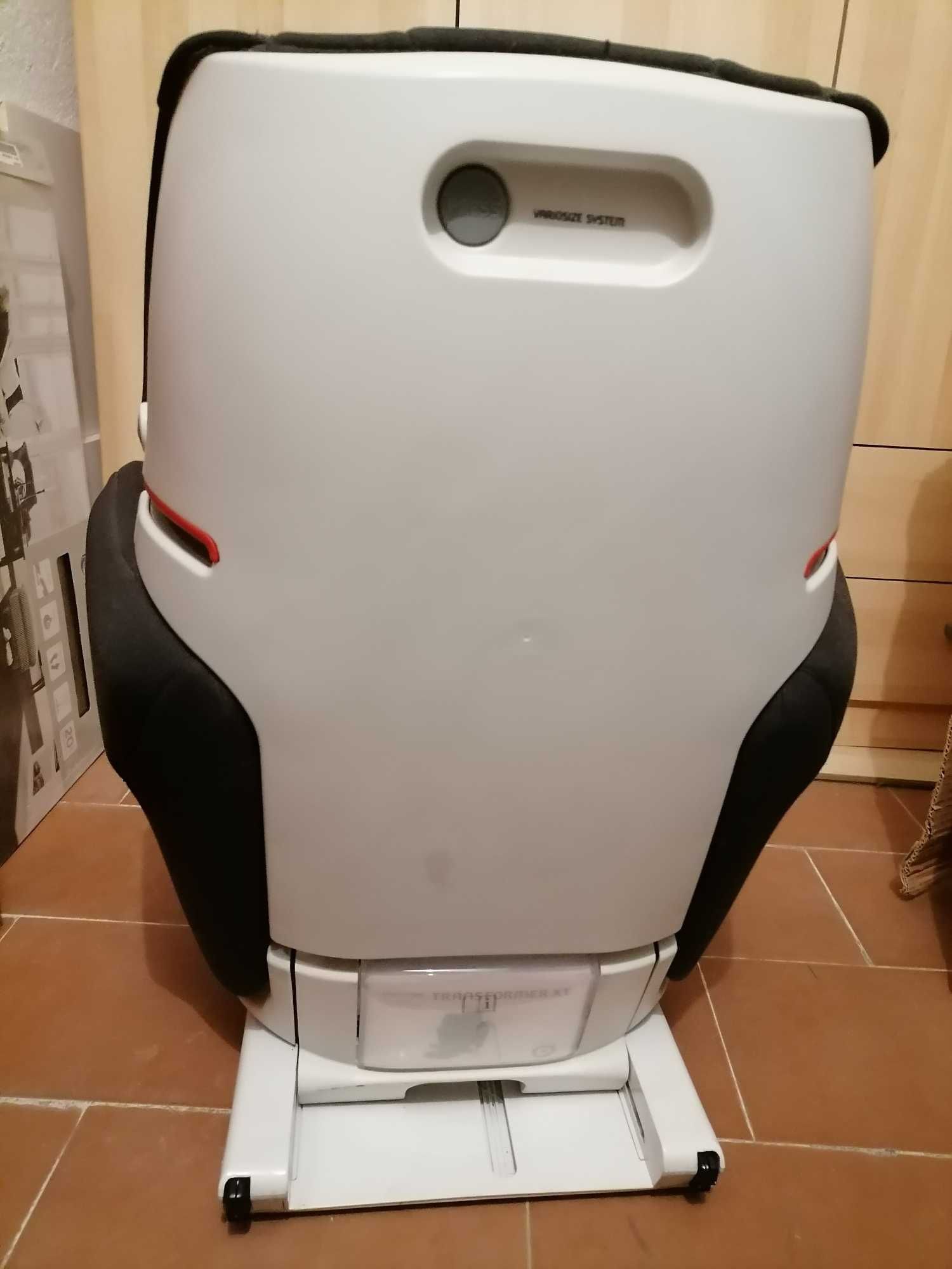 Cadeira Concord Transformer XT  15-36kg - ÓTIMO ESTADO