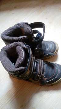 Buty chłopięce zimowe 32