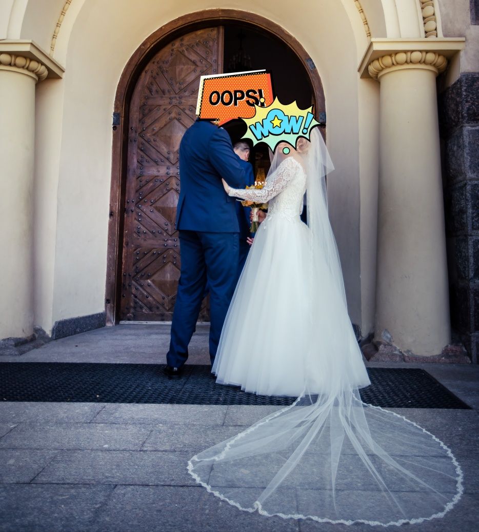 Piękna Suknia ślubna Alekto
