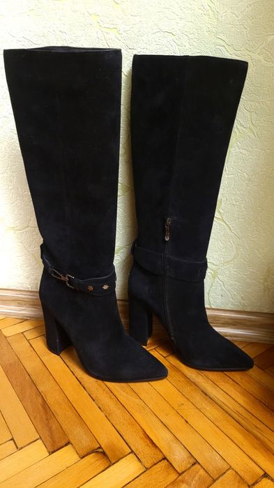 Продам сапоги осень/весна Respect