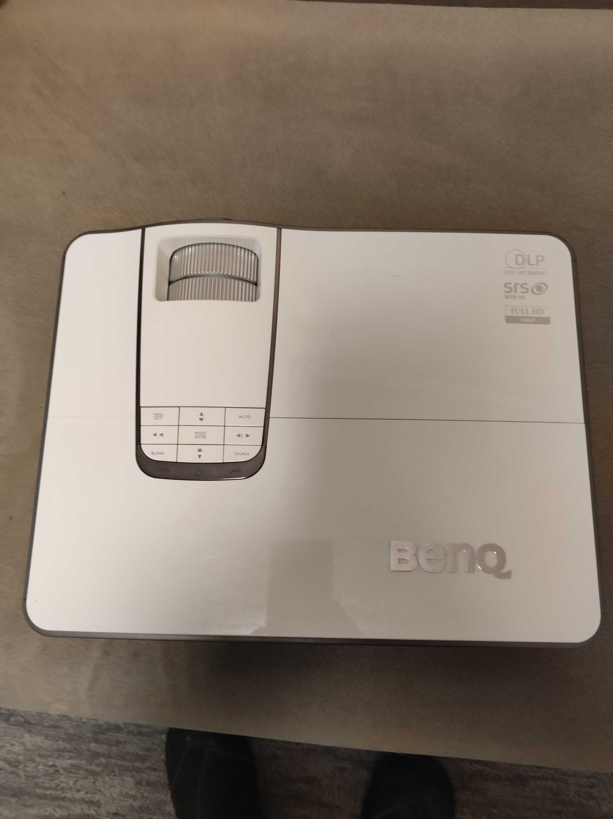 Projektor BENQ W 1200