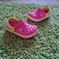 Босоніжки Crocs, сандалі Crocs, сабо Crocs