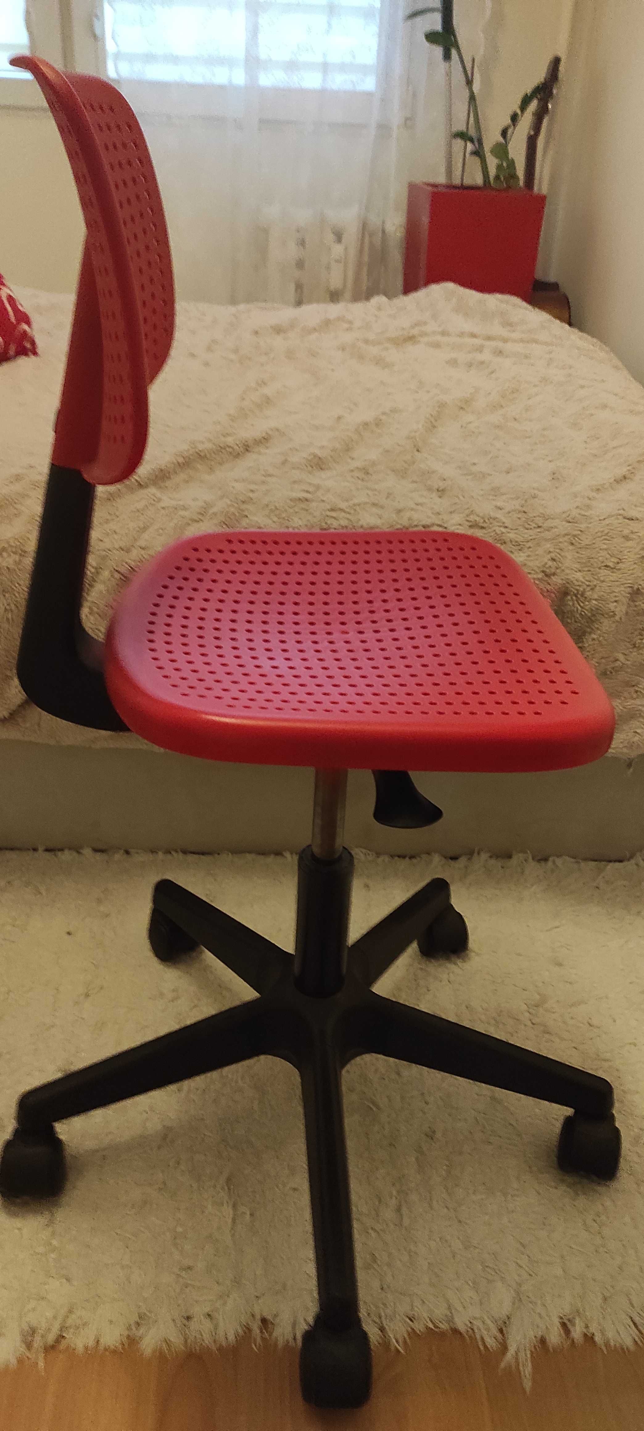 Krzesło biurowe dla dziecka-Ikea Alrik