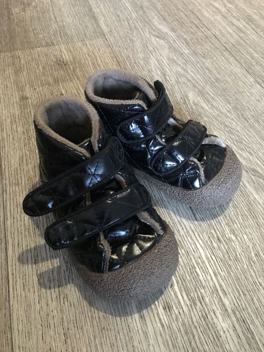 Продам нові дитячі демі ботикни доя дівчинки хлопчика