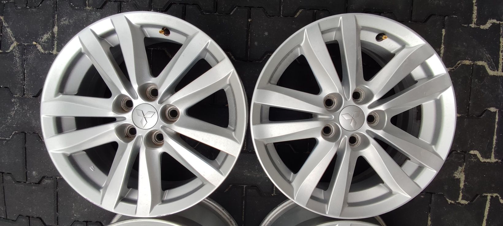 17 " 5x114.3 6.5J  felgi aluminiowe Mitsubishi ASX Outlander