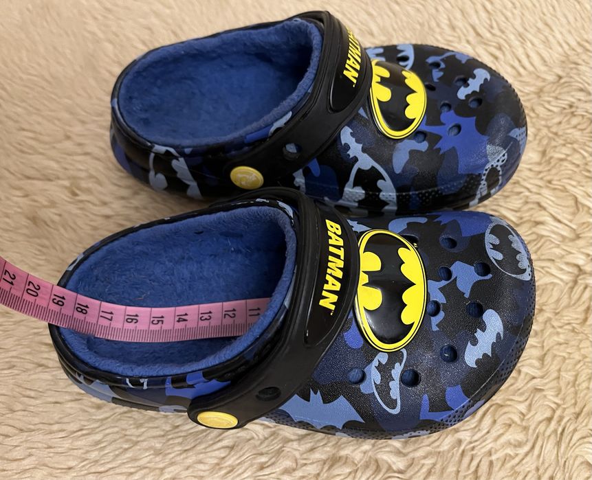 Klapki chodaki ocieplane 27-28 Crocs Batman C 10