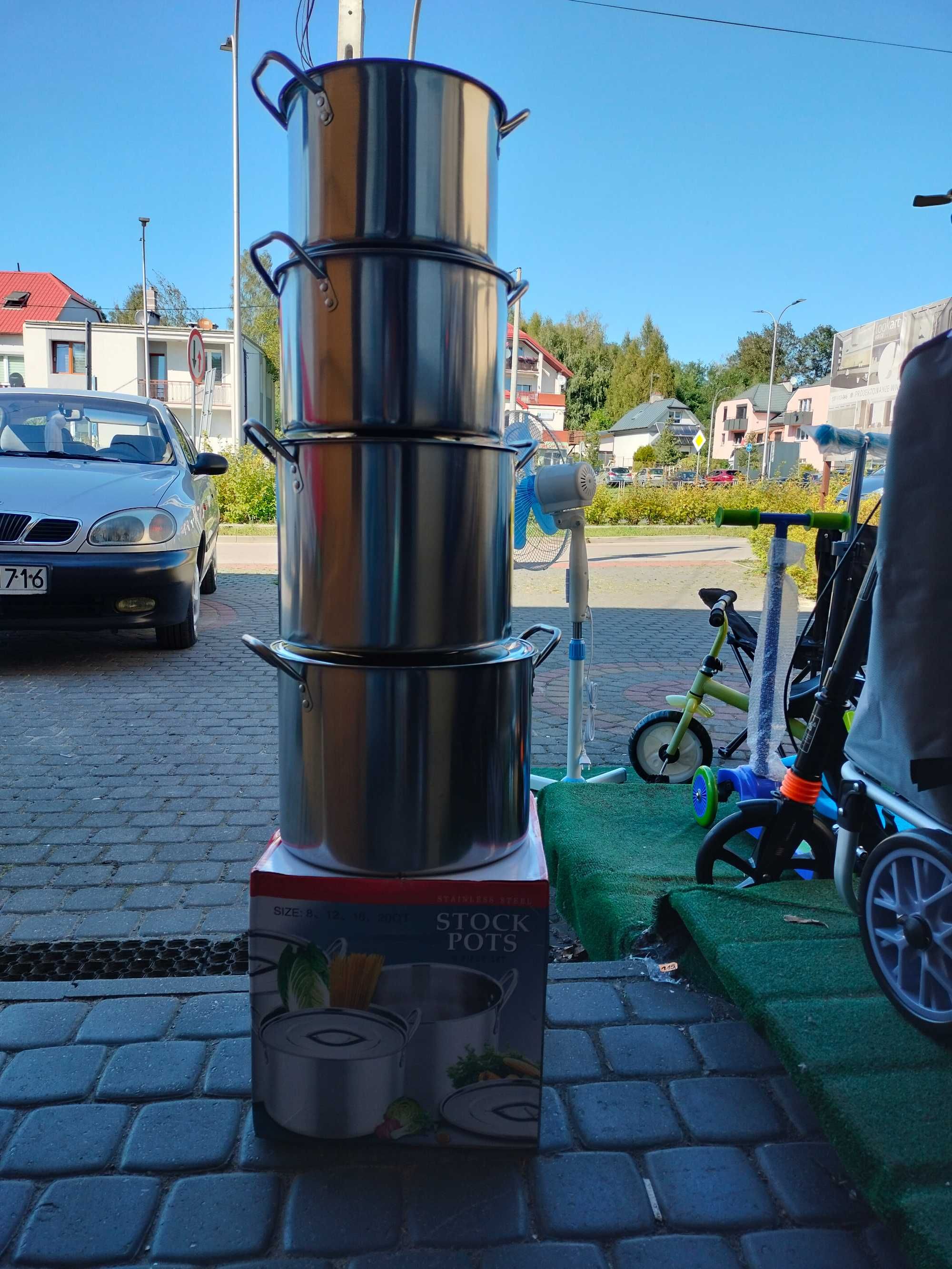 Duży garnek na zupę bigos nowy zapakowany 10litrów średn 25,5cm wys 21