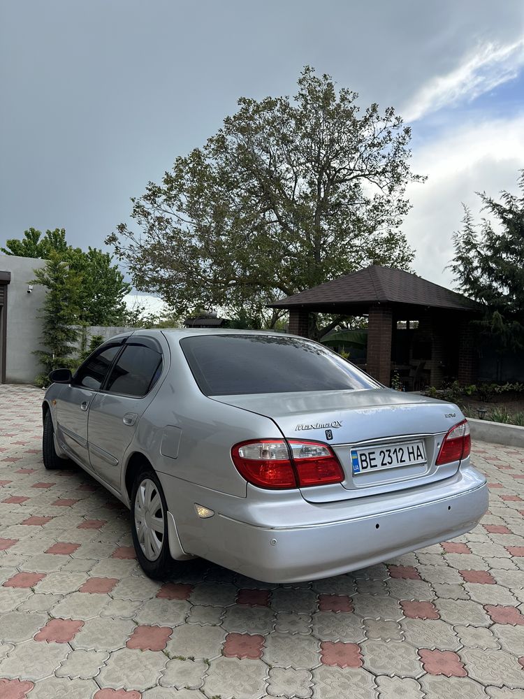 Nissan maxima 3.0 2002 год