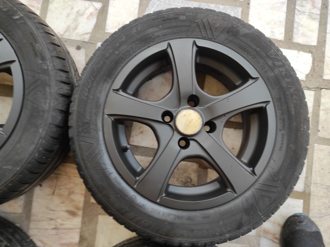 Jantes Especiais 14 4x100 C/Pneus 185/60 Honda Nissan Toyota Renault
