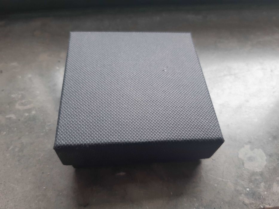 Pulseira pérolas, prata e couro, nunca usada