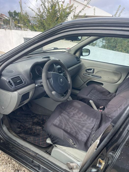 Renault Clio 1.4 dCi | Gasóleo | 247.000 km | 2004