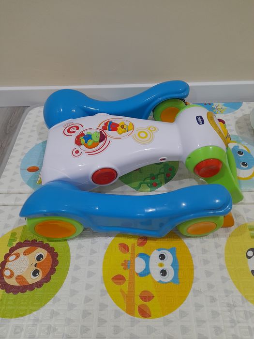 Vendo andarilho em muito bom estado