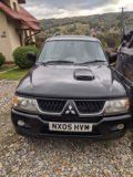 Mitsubishi pajero, silnik uszkodzony, auto kompletne, anglik