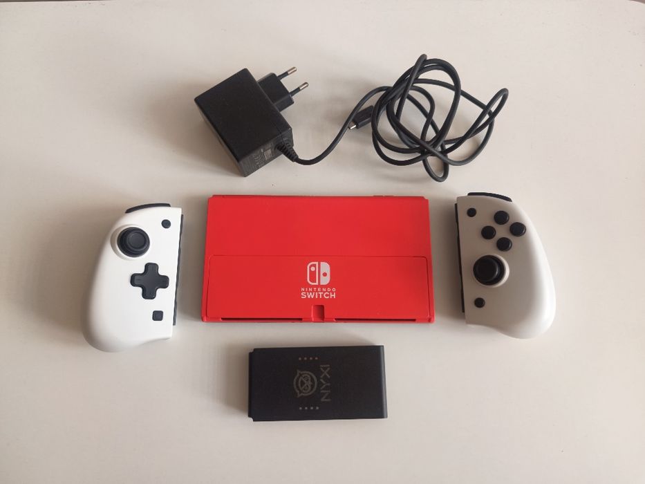 Nintendo Switch Oled Mario Edition + Nyxi