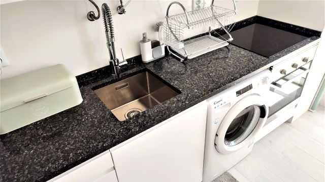 T1 Com A/C, Net Wifi, Garagem, Armação de Pêra