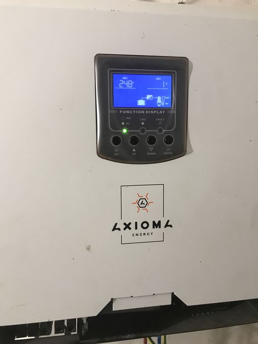 Інвертор 24-220в Axioma на 3кВт з чистим синусом