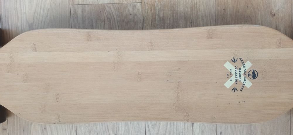 Longboard Arbor Axis 40 Bamboo Zoe Keller