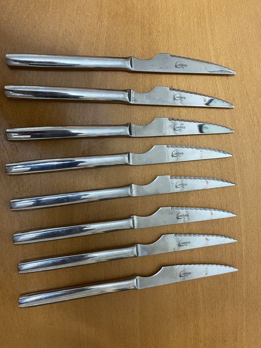 Conjunto de 8 facas de serra
