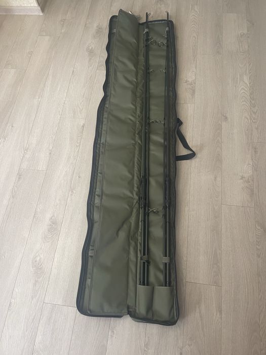 сумка під вудлища