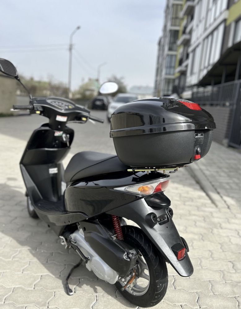 Скутер Honda dio 68