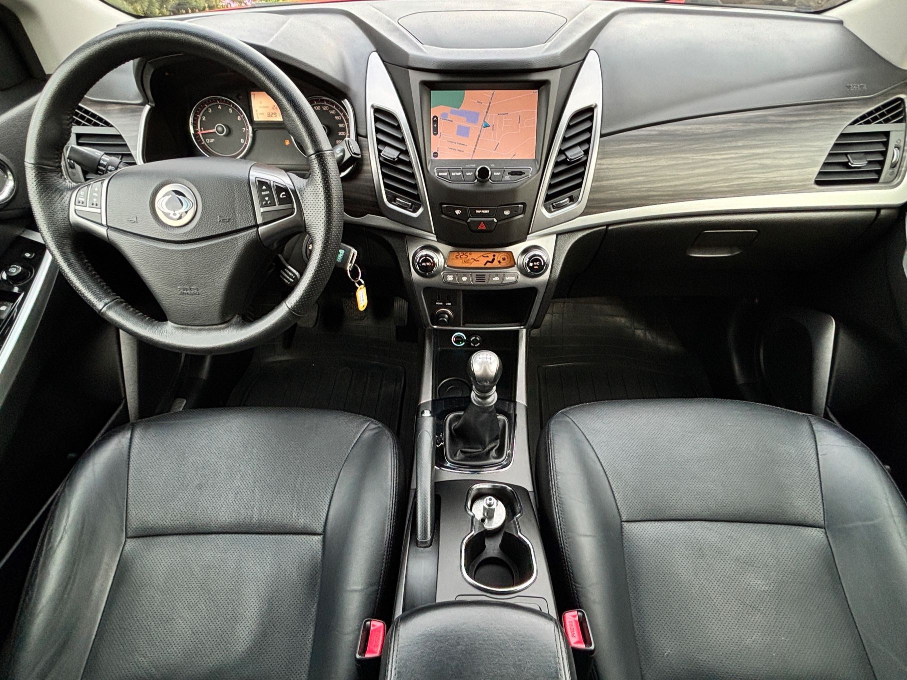 SsangYong/KGM Korando 2.0 Benzyna + LPG Sapphire Bezwypadowy