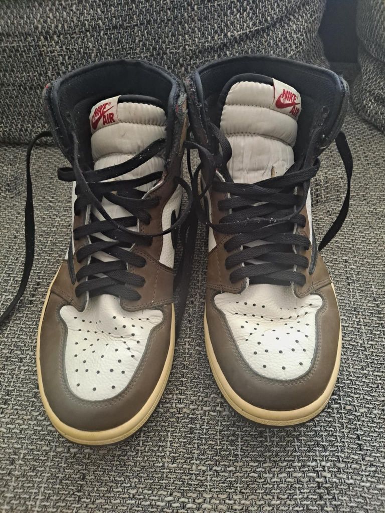 Nike Air Jordan 1 Retro High Og x Travis Scott 43