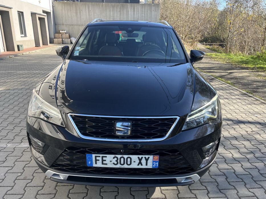 Seat ateca 2.0TDI 4x4dsg panorama el.klapa samochód po gradzie