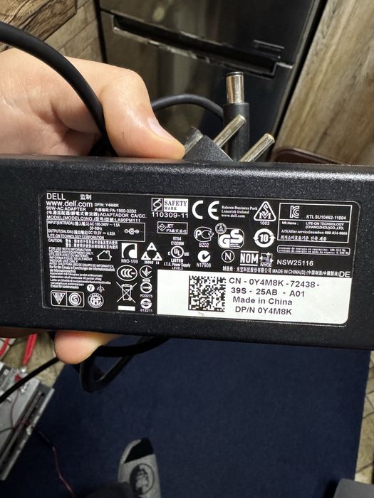 Ноутбук DeLL - 17