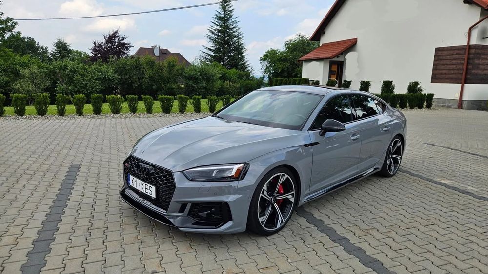 Audi RS5 Sportback samochód AUDI RS5 SPORTBACK z 2019r