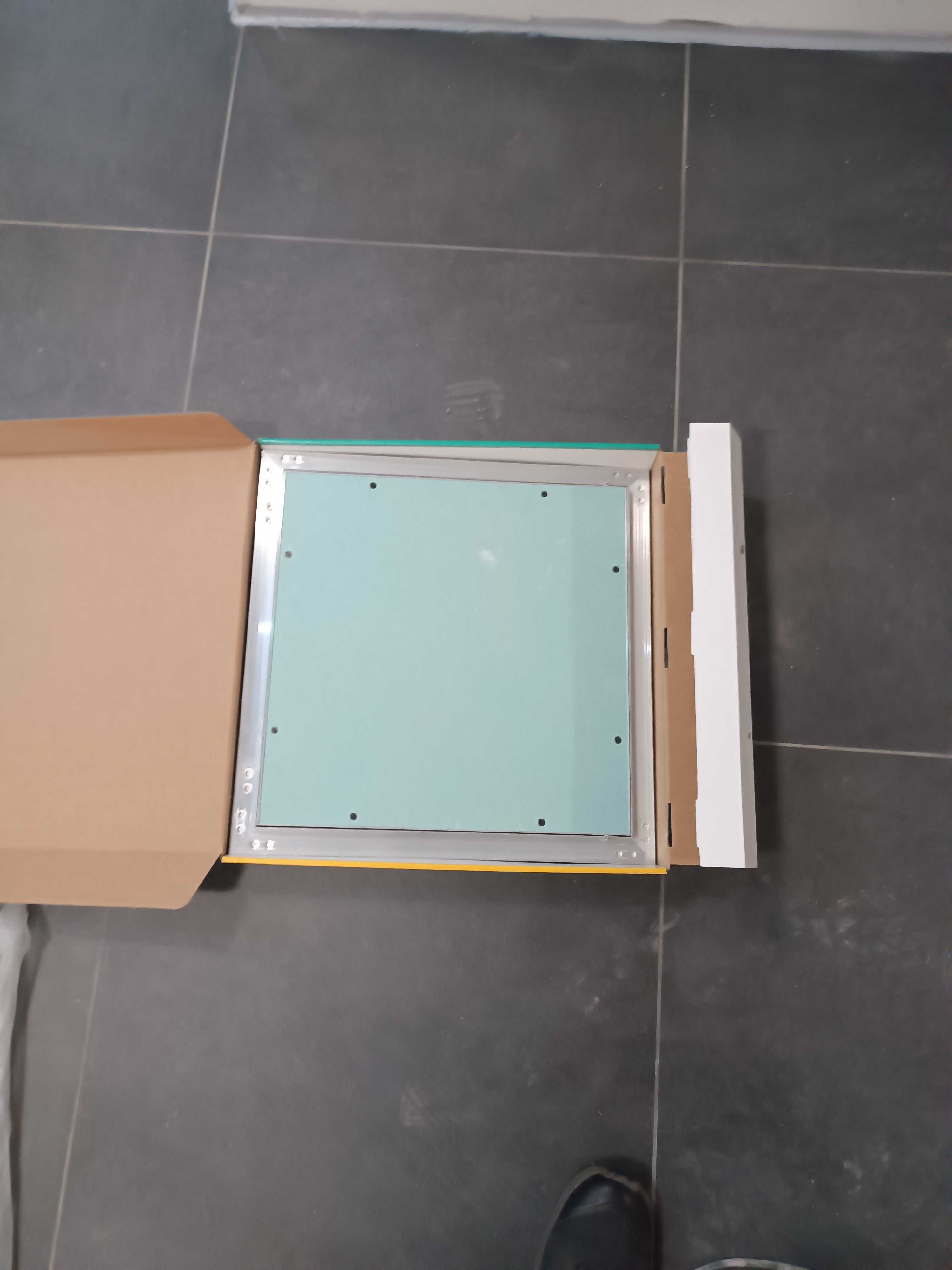 Klapa rewizyjna aluminiowa Diall z płytą g-k 40 x 40 cm
