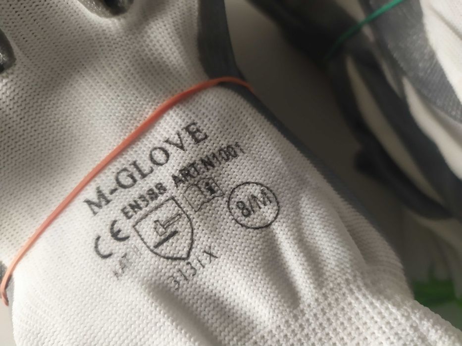 Sprzedam rękawicę robocze 8/M 20par