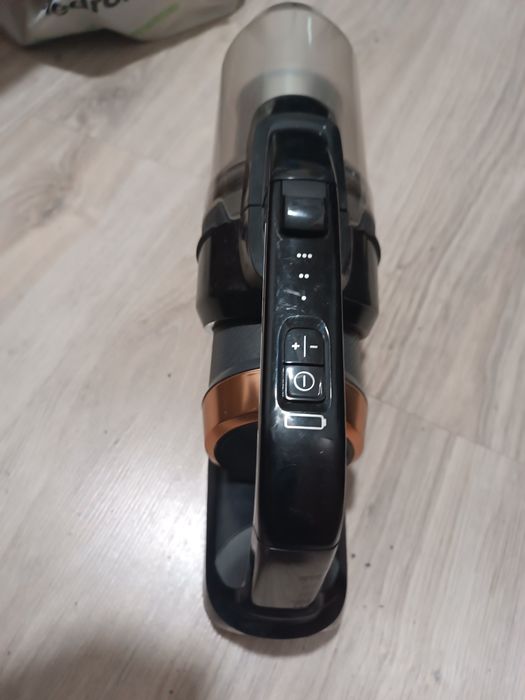 Odkurzacz pionowy  Bissell Icon Advanced 25V. I