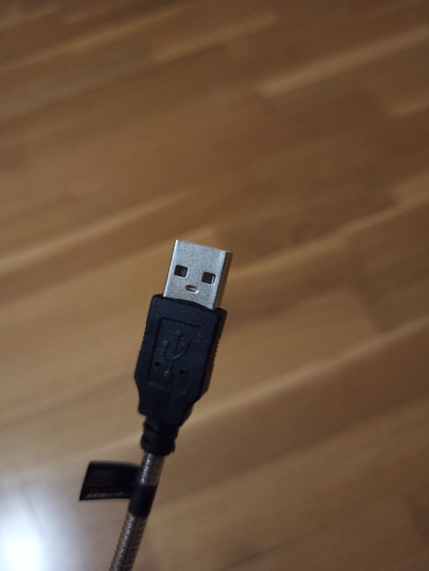 Lampka do komputera na USB