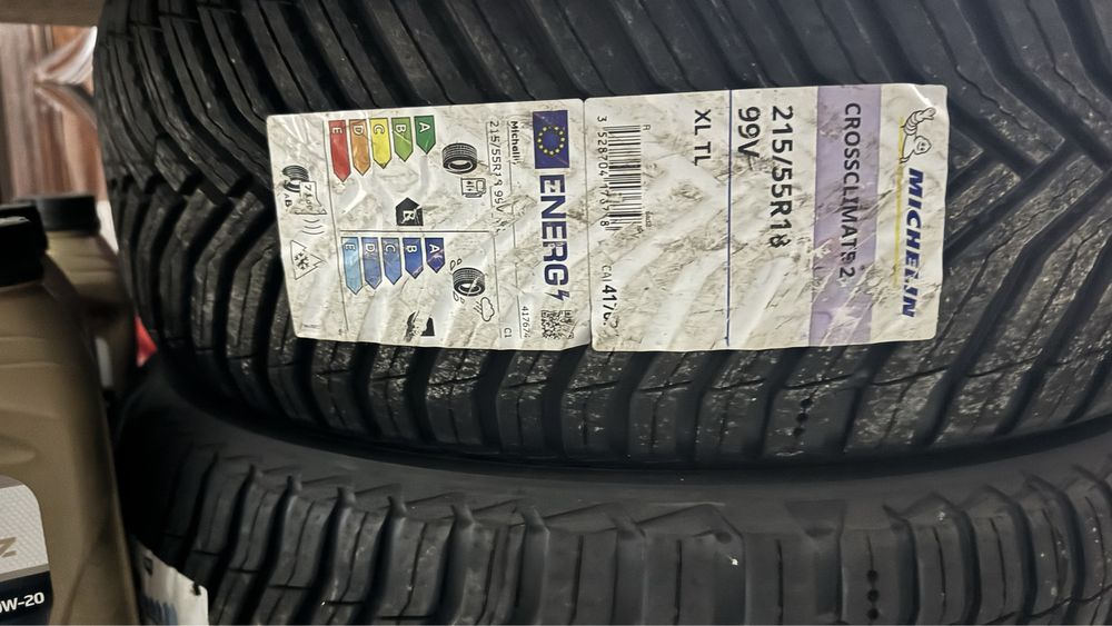 Pneus michelin 215/55r18 99v