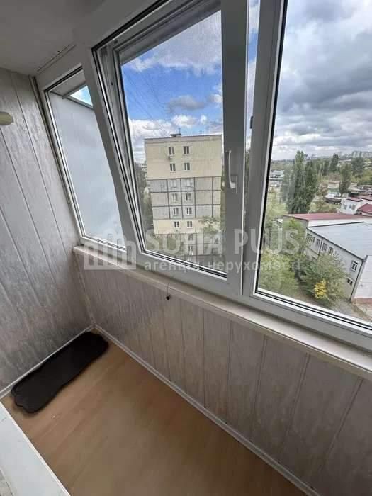 Срочно! 3к, Березняковская 30, недорого