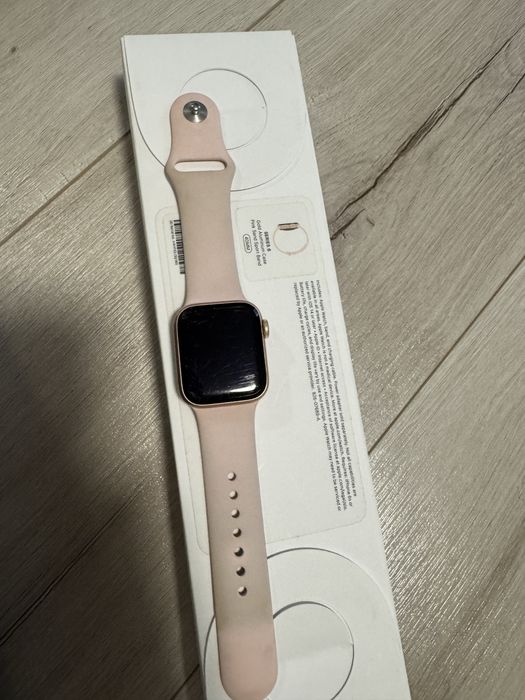Годинник Apple WatchSeries 6 40 mm
